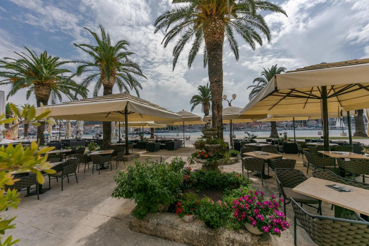 Hotel Concordia Trogir Eksteriør bilde