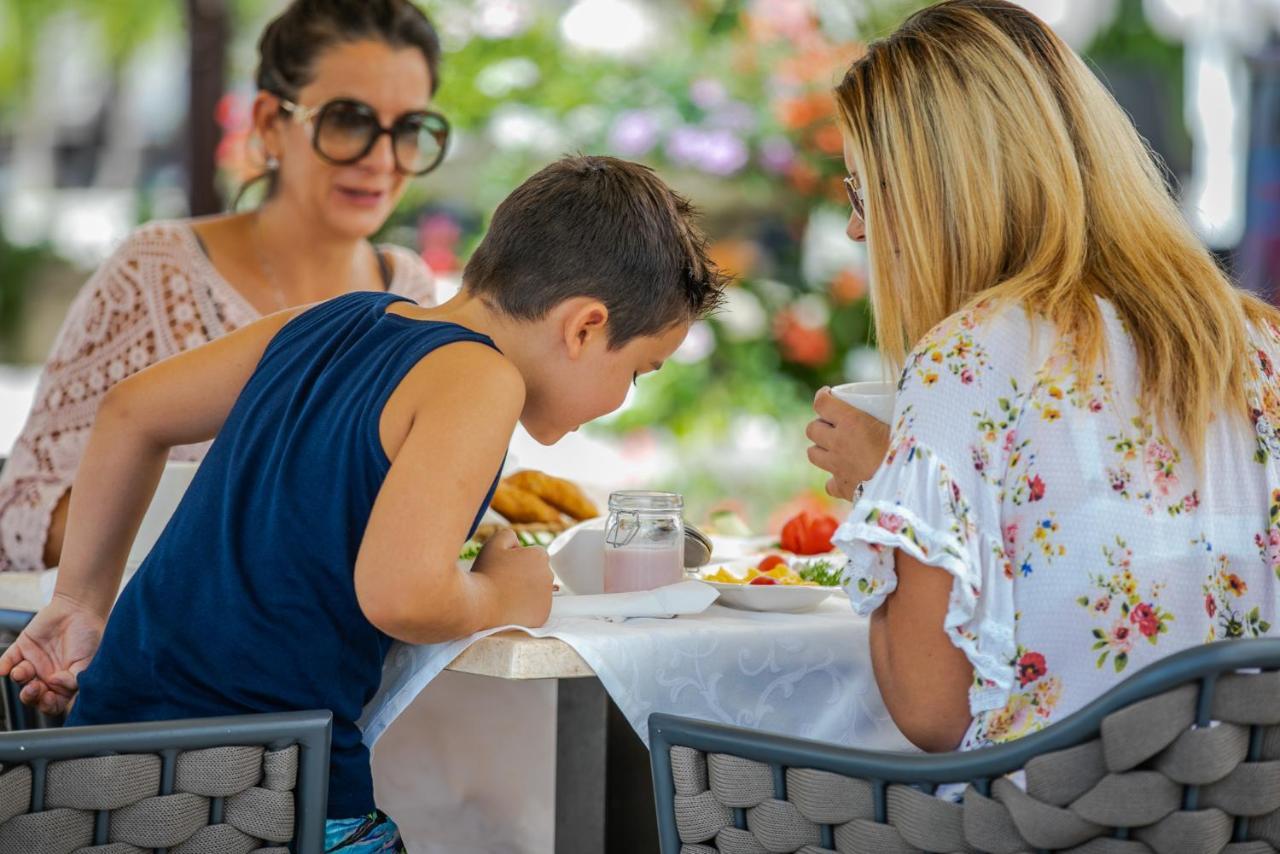 Hotel Concordia Trogir Eksteriør bilde